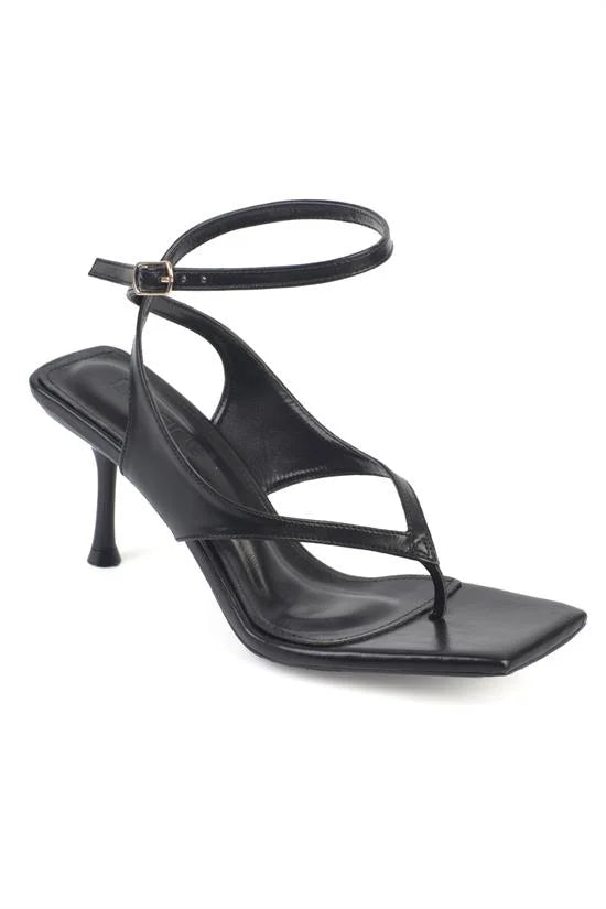 Capone Outfitters 910 Women Brown Sandal
