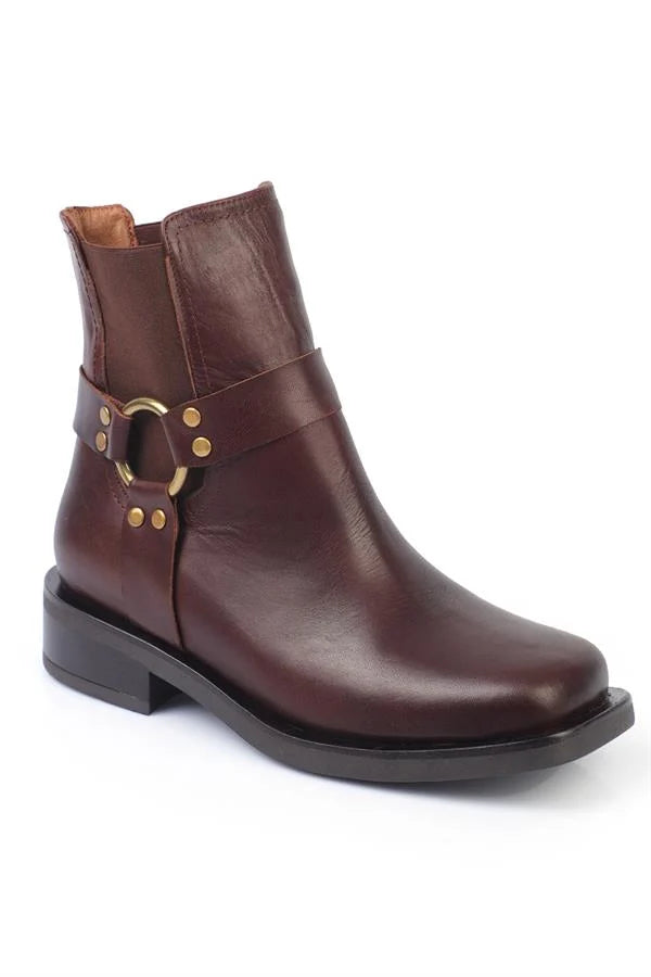 Capone Genuine Leather Side Elastic Buckle Detailed Women Tan Boots