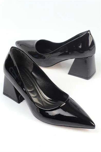 Capone Sabrina Mid Heel Soft Padded Insole Women Black Shoes