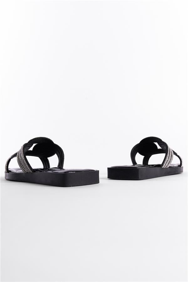 Capone Outfitters HRM09 Women Silver Sandal