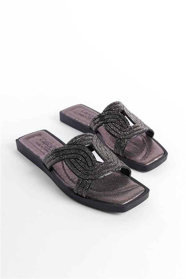 Capone Outfitters HRM09 Women Silver Sandal