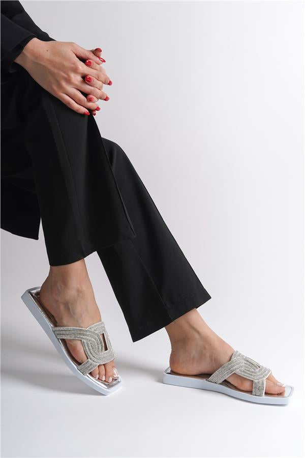 Capone Outfitters HRM09 Women Silver Sandal