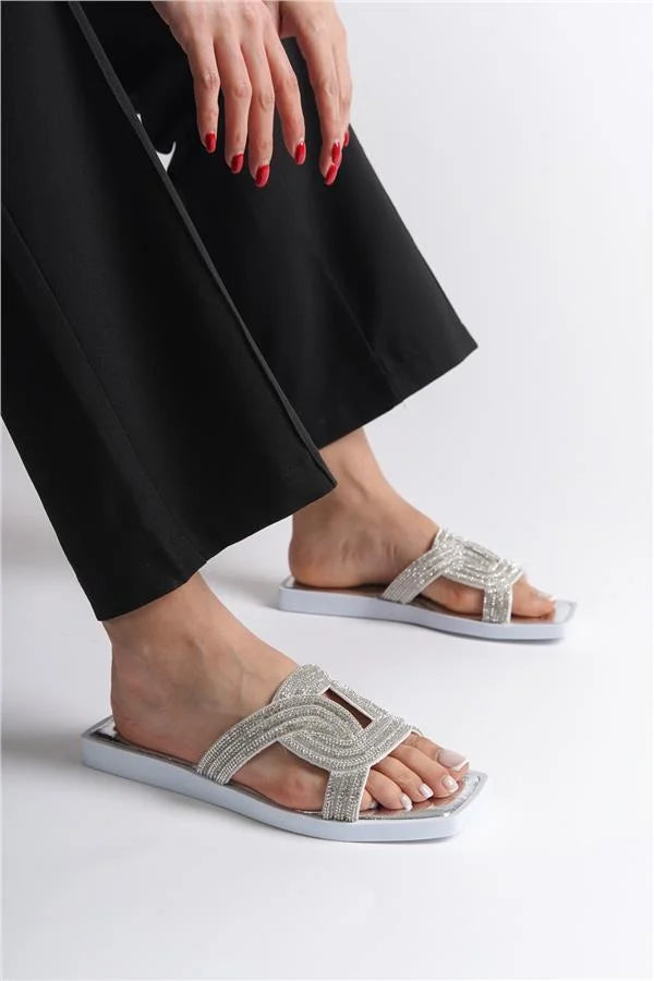 Capone Outfitters HRM09 Women Silver Sandal