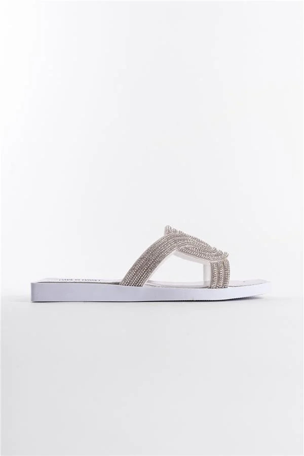 Capone Outfitters HRM09 Women Silver Sandal