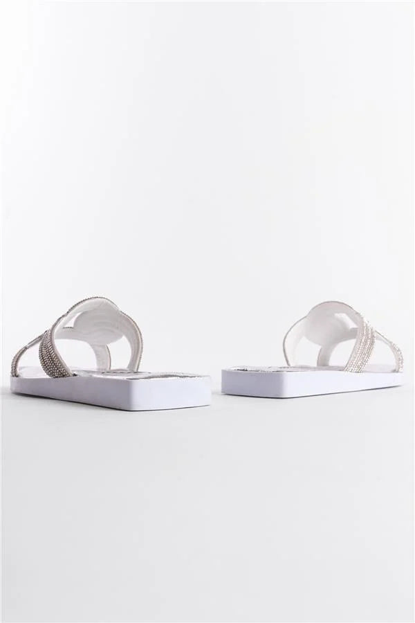 Capone Outfitters HRM09 Women Silver Sandal