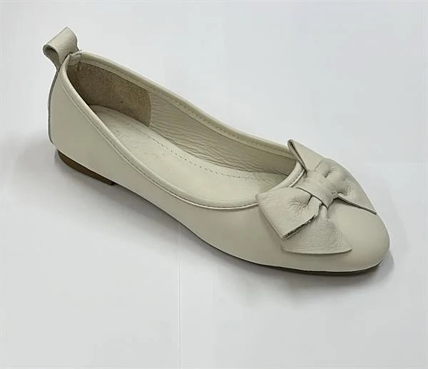Capone Bliss Genuine Leather Bow Accessory Women Nude Ballet Flat