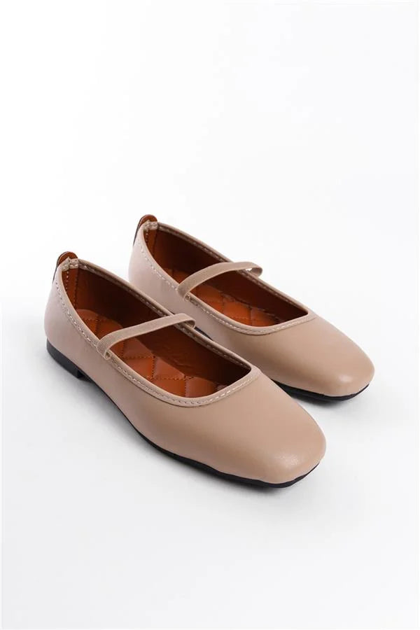 Capone Braki Women Black Ballerina