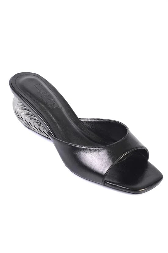 Capone Pauly Metal Heel Elegantne ženske bež sandale