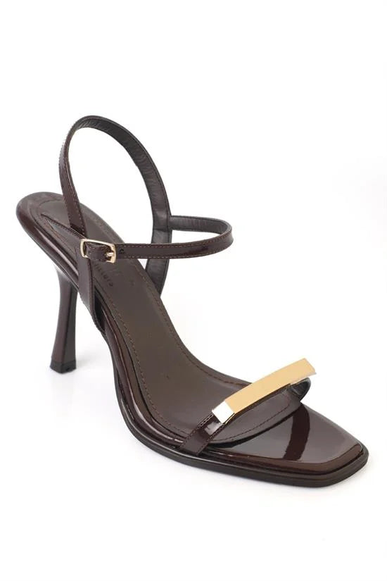Capone Reggi Square Toe Metal Single Band Mid Heel Ankle Strap Women Patent Beige Shoe
