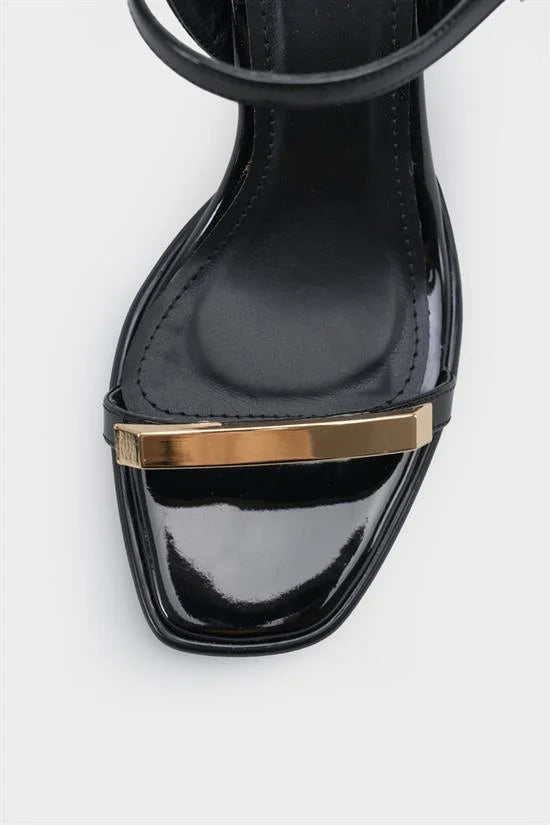 Capone Reggi Square Toe Metal Single Band Mid Heel Ankle Strap Women Patent Beige Shoe