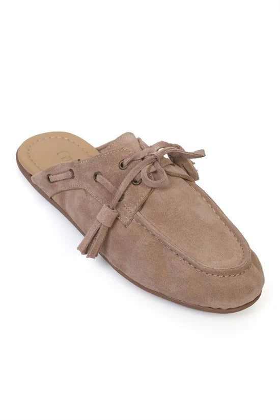 Capone Shellie Genuine Leather Suede Lace-Up Beaded Comfort Closed Toe Women Walnut Sandal