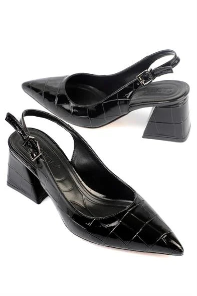 Capone Ruby Soft Padded Insole Ženske crne cipele na petu