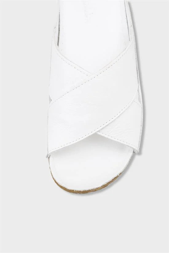 Capone Sophi Genuine Leather Soft Comfort Women Avocado Sandal
