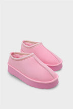 Capone Thick Sole Round Toe Furry Closed Women Pink Sandals
