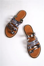 Capone Lyssa Toe Ring Detail Multi Band ženske sandale od platinaste kože