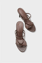 Capone Vinnie Round Toe Mid Heel Toe Post Elegant Women Black Sandal
