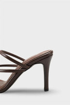 Capone Vinnie Round Toe Mid Heel Toe Post Elegant Women Black Sandal
