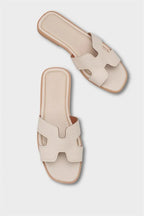 Capone Wilie Women Corals Short Heeled Slippers
