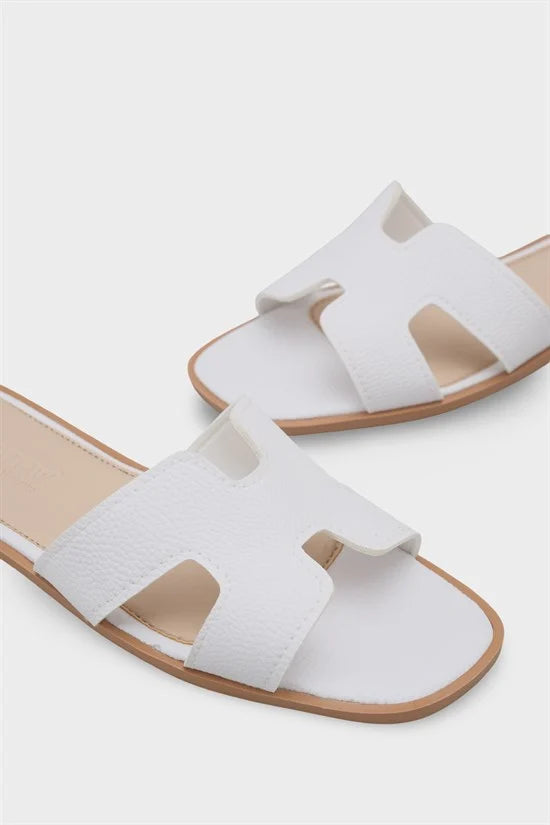 Capone Wilie Women Corals Short Heeled Slippers