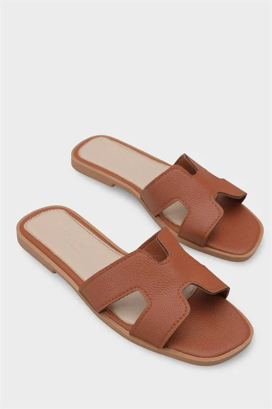 Capone Wilie Women Corals Short Heeled Slippers