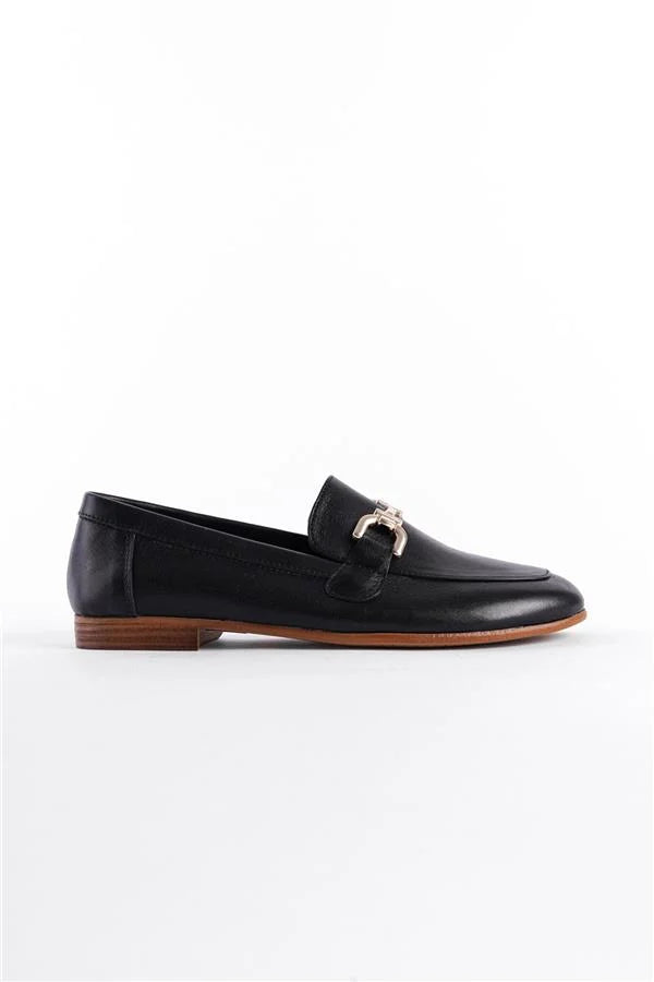 Capone Cally Women Beige Loafer