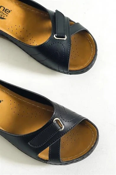 Capone Karen Z0777 Women Black Slide Comfort Anatomical Sandals